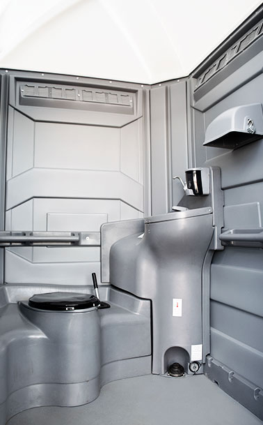 Disable-Portable-Toilet-internal-view